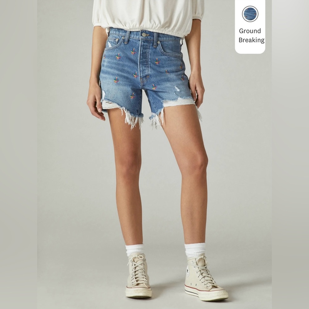 Lucky Brand Embroidered Denim Midi Shorts size